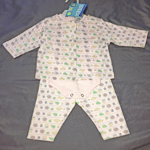 123 Kids 3 pc Outfit Pink Top &  Pants with Onesie - Picture 1 of 1